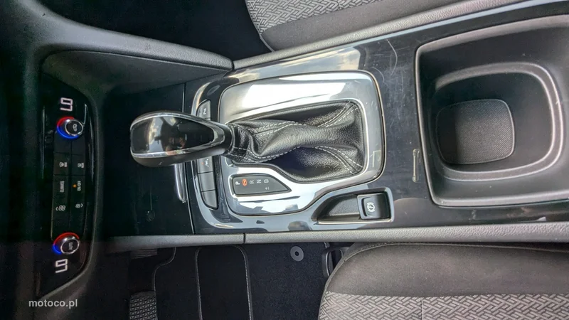Opel Insignia B 28