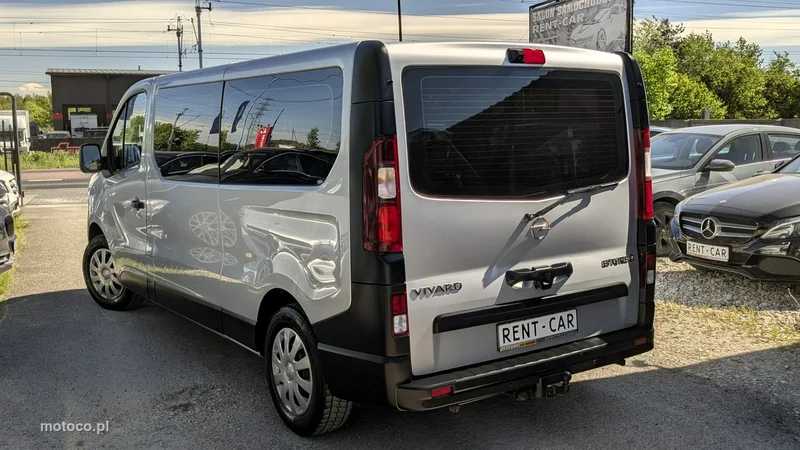 Opel Vivaro 11