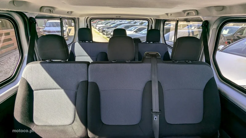 Opel Vivaro 17