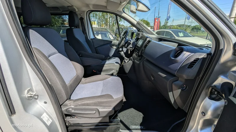Opel Vivaro 22