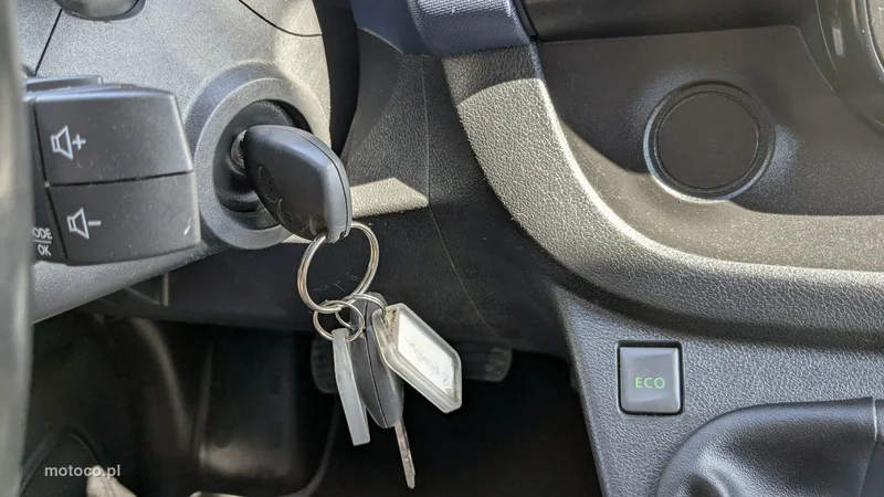 Opel Vivaro 35