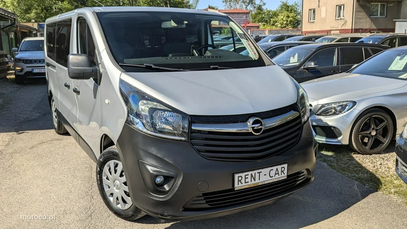 Opel Vivaro 6