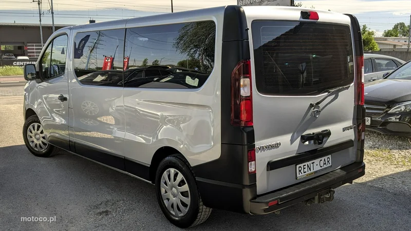 Opel Vivaro 9