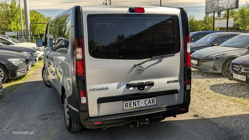 Opel Vivaro 10