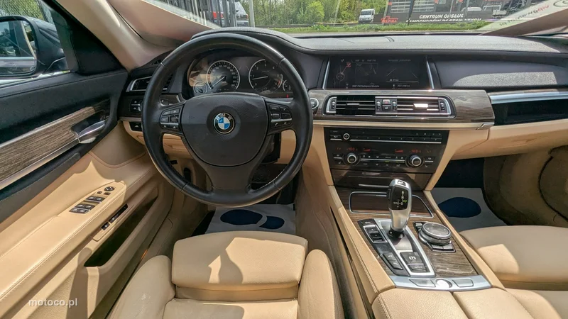 BMW Seria 7 F01 730 18