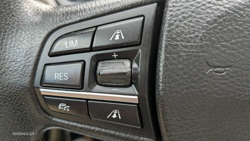 BMW Seria 7 F01 730 32