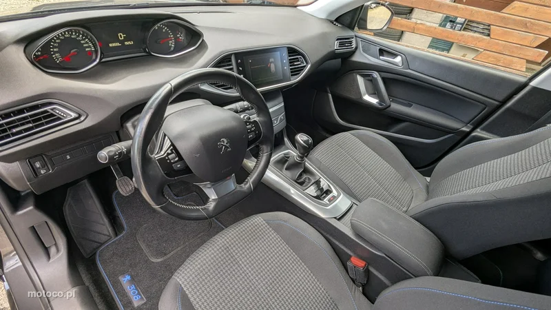 Peugeot 308 SW 17