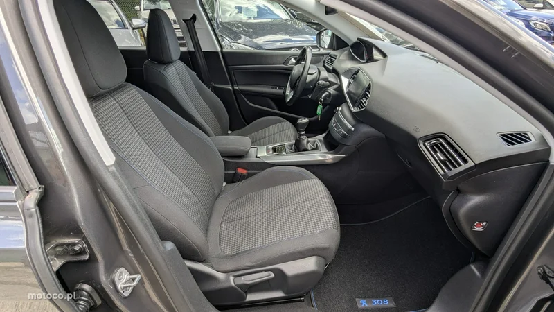 Peugeot 308 SW 21