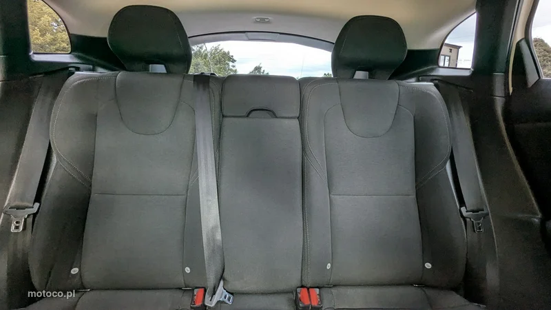 Volvo V40 17