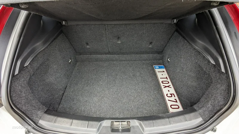 Volvo V40 35