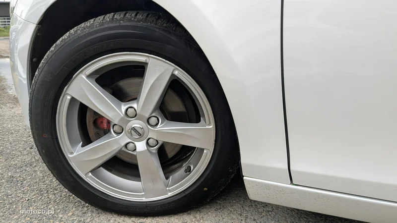 Volvo V40 37