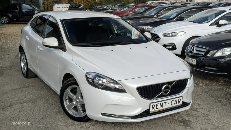 Volvo V40 6