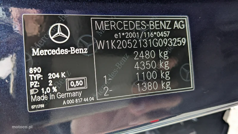 Mercedes-Benz Klasa C W205 C 300 22
