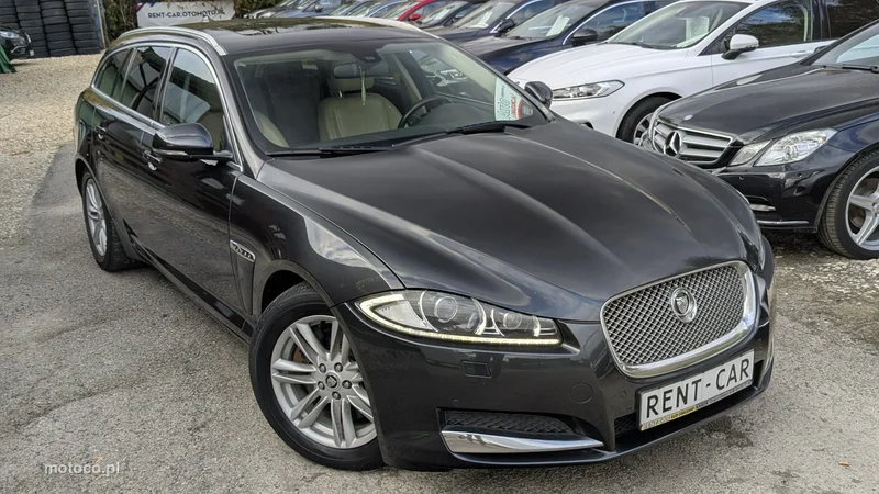 Jaguar XF 7
