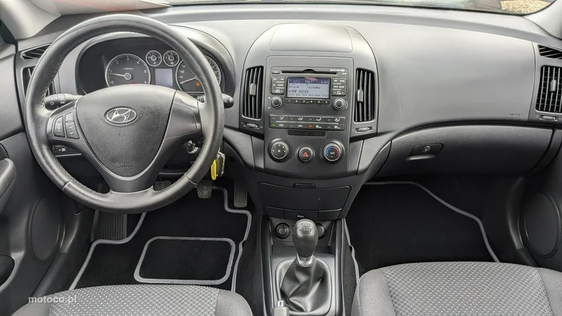 Hyundai i30 24