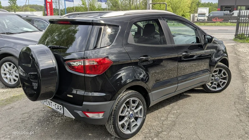 Ford EcoSport 11