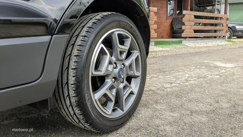 Ford EcoSport 40