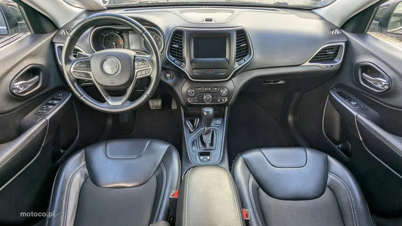 Jeep Cherokee 21