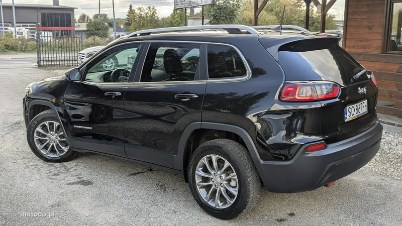Jeep Cherokee 9