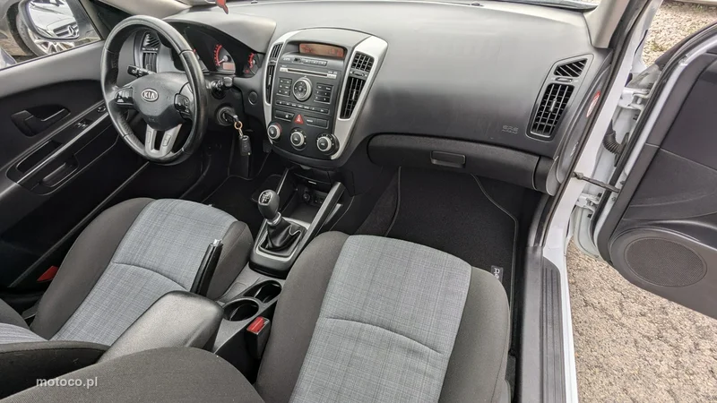Kia Cee'd 22