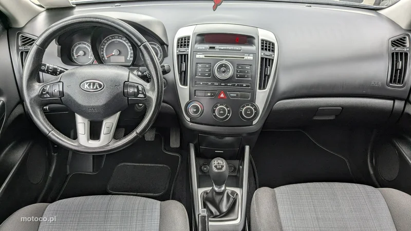 Kia Cee'd 24