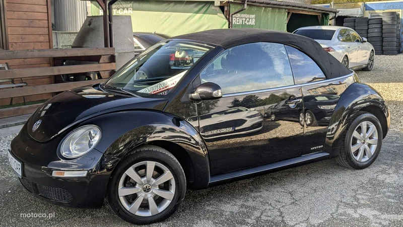 Volkswagen New Beetle 4