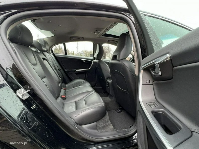 Volvo S60 12