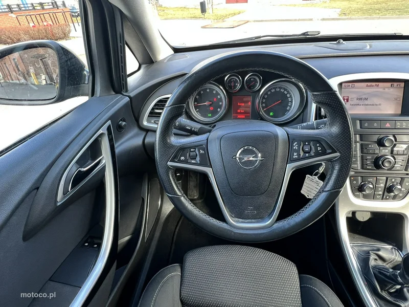 Opel Astra J 14