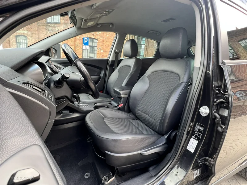 Hyundai ix35 8