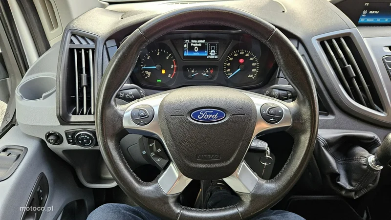 Ford Transit 17