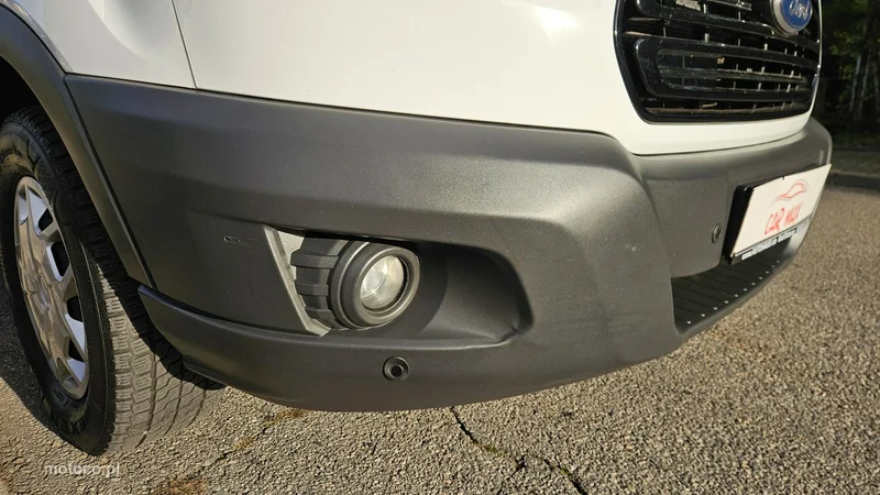 Ford Transit 4