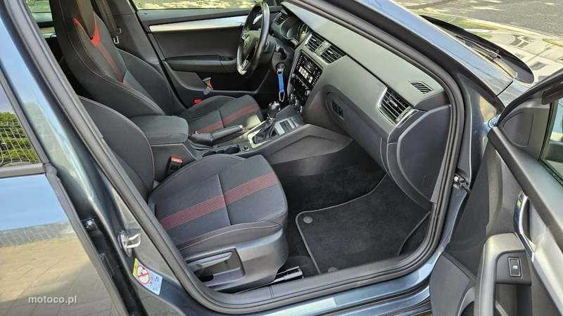 Skoda Octavia III 17