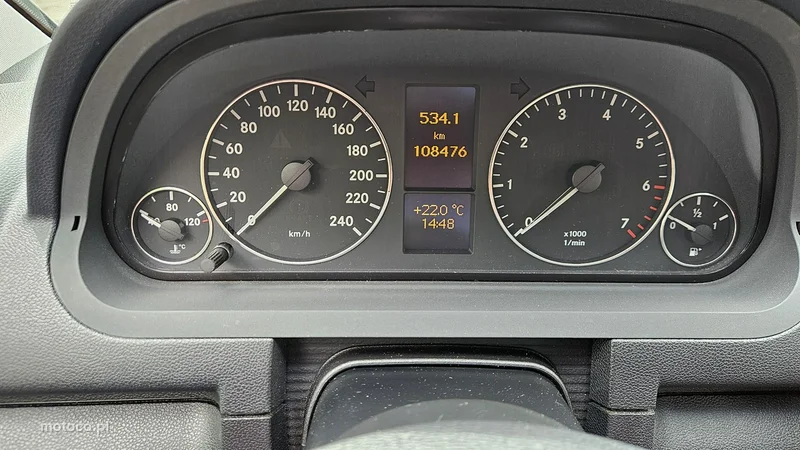 Mercedes-Benz Klasa A W169 A 150 16