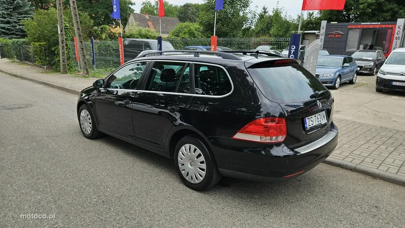 Volkswagen Golf V 13