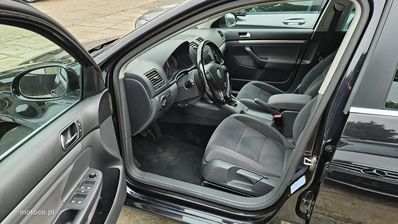 Volkswagen Golf V 15