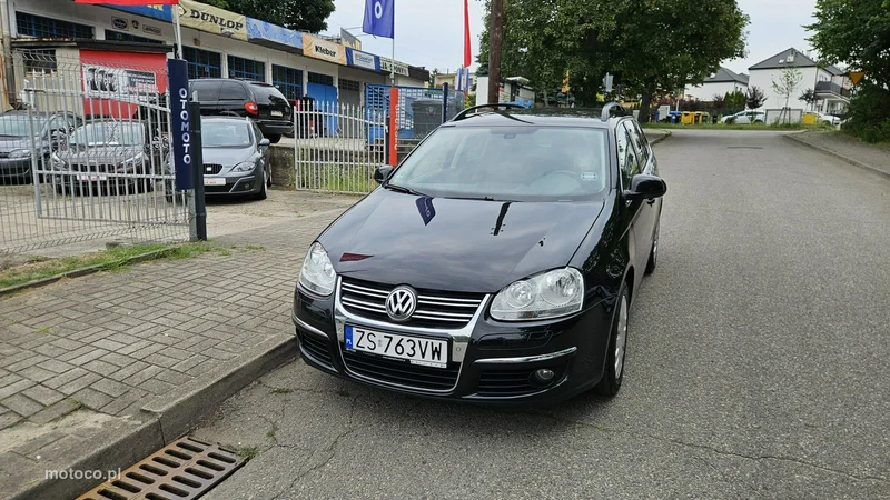 Volkswagen Golf V 4