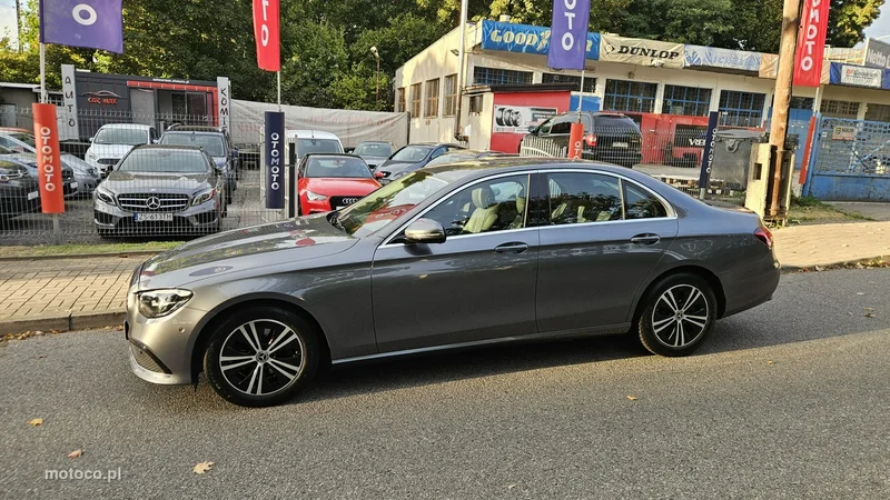 Mercedes-Benz Klasa E W213 E 200 2