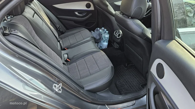 Mercedes-Benz Klasa E W213 E 200 18