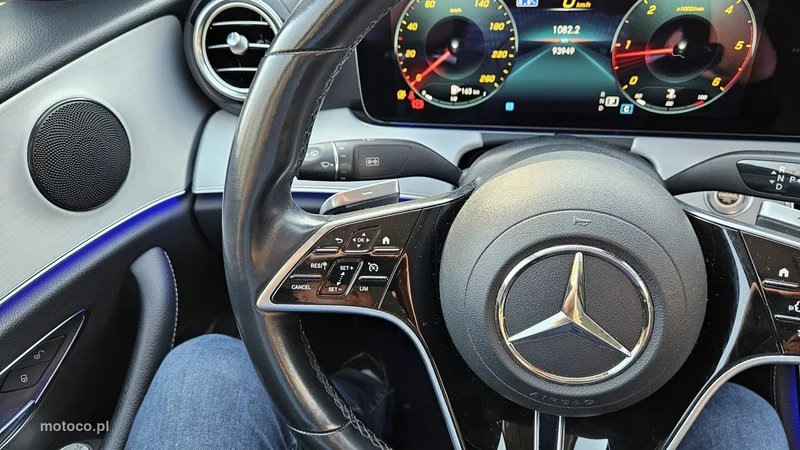 Mercedes-Benz Klasa E W213 E 200 22