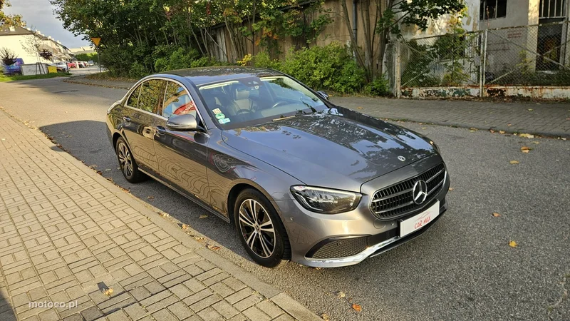 Mercedes-Benz Klasa E W213 E 200 5