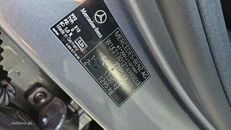 Mercedes-Benz Klasa E W213 E 200 41
