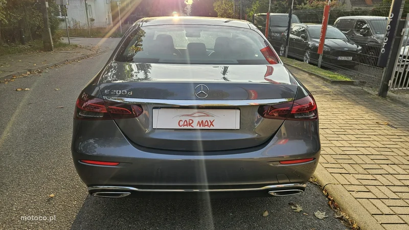 Mercedes-Benz Klasa E W213 E 200 10