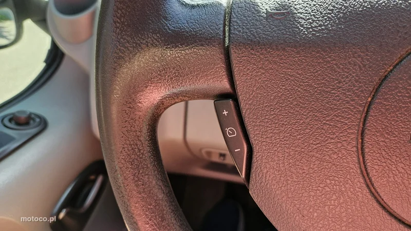 Nissan Primastar 30