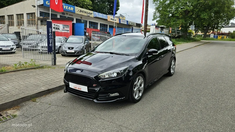 Ford Focus IV 3