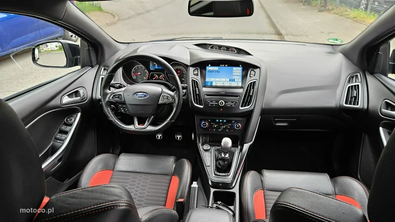 Ford Focus IV 23