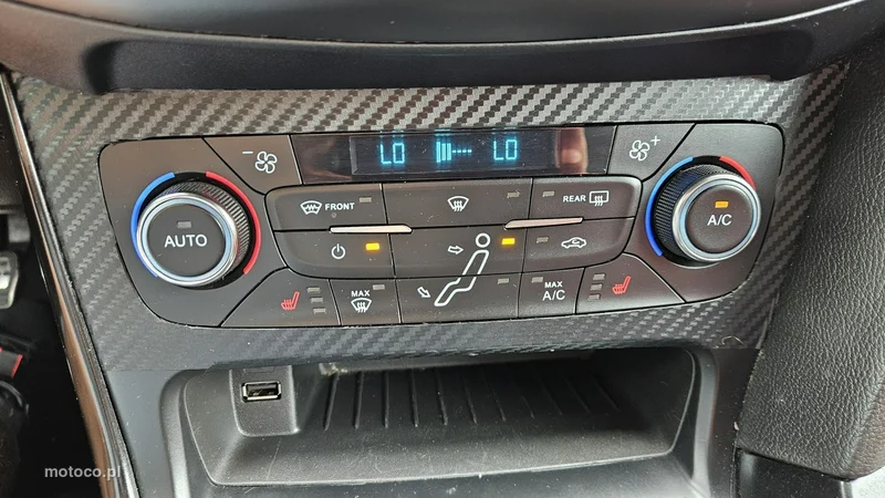 Ford Focus IV 32