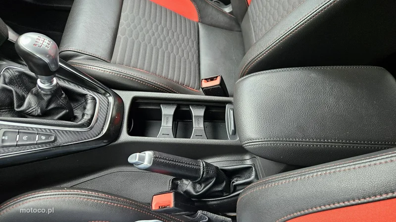 Ford Focus IV 37