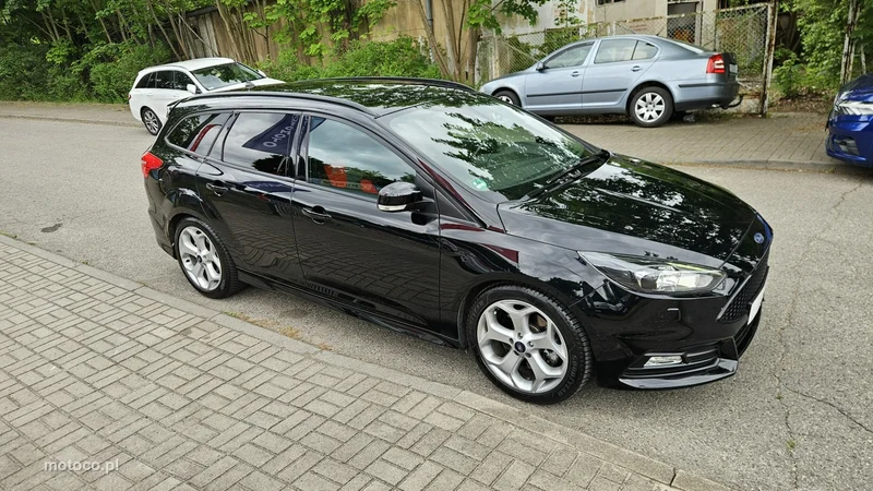 Ford Focus IV 7
