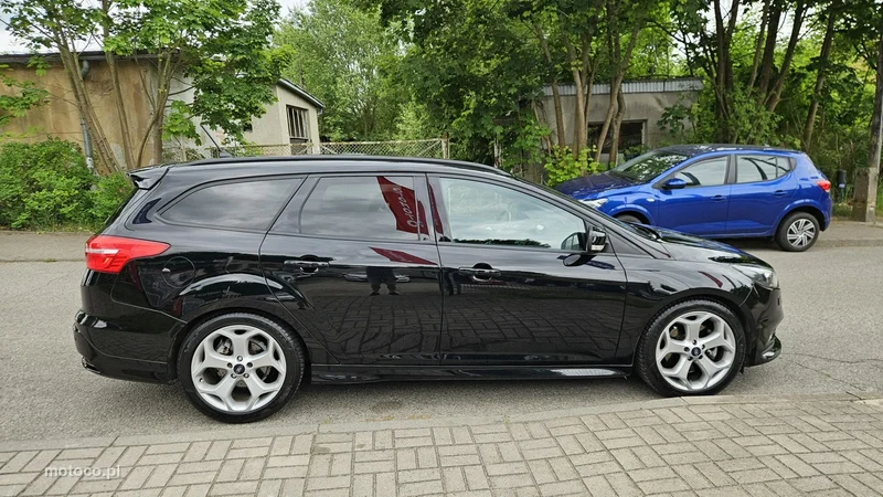 Ford Focus IV 8