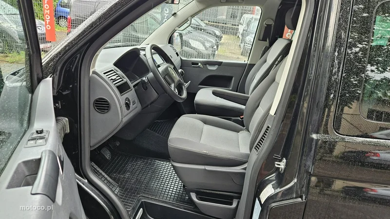 Volkswagen Transporter 16